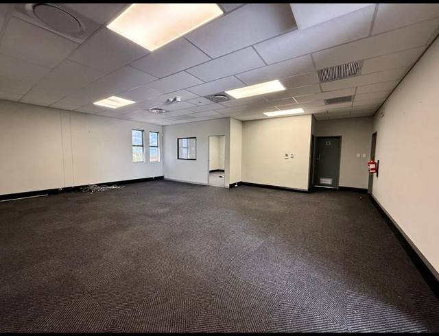 BUSINESS PROPERTY TO RENT IN BENDOR
